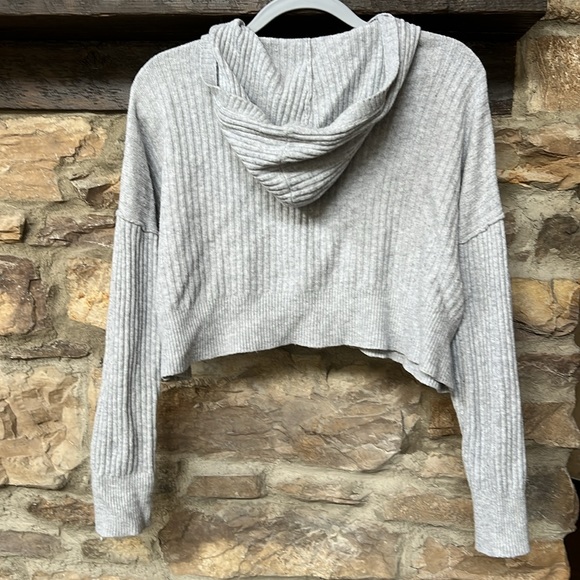 Crop Hoodie - Picture 3 of 3